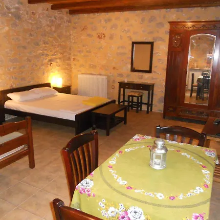Villas Guest House Vathi (Peloponnese)