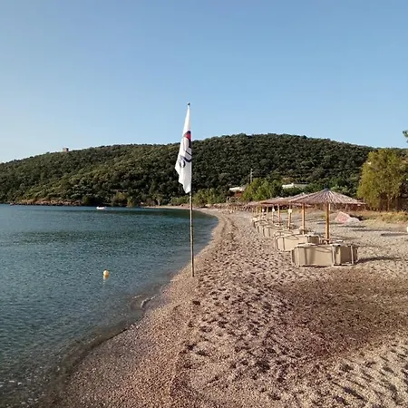 Villas Guest House 3* Vathy