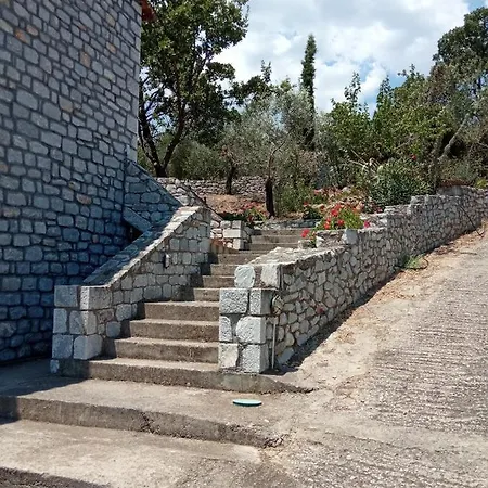 Gasthof Villas Guest House Vathy